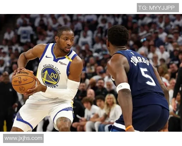 森林狼与火箭第三场激战回顾球员表现与战术分析全面解读